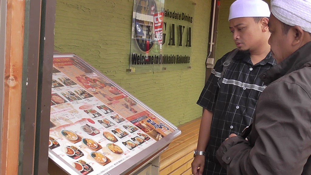 Pemandu yang membawa pasukan dalam salah satu perjalanan darat.